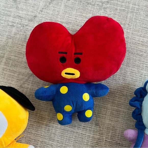 BT21 Jinsiju Lerion Tata 9” Plush Doll Figures - Picture 4 of 6